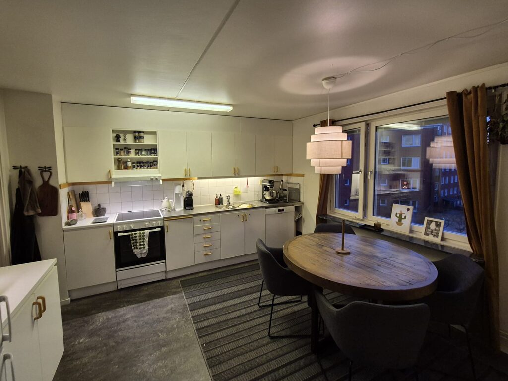 Lägenhetsbyte - Örnens väg 28