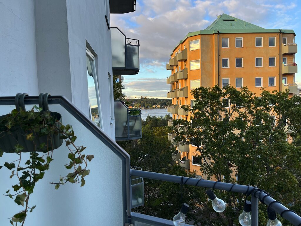 Lägenhetsbyte - Hästholmsvägen 12