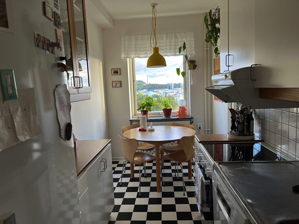 Lägenhetsbyte - Hästholmsvägen 12