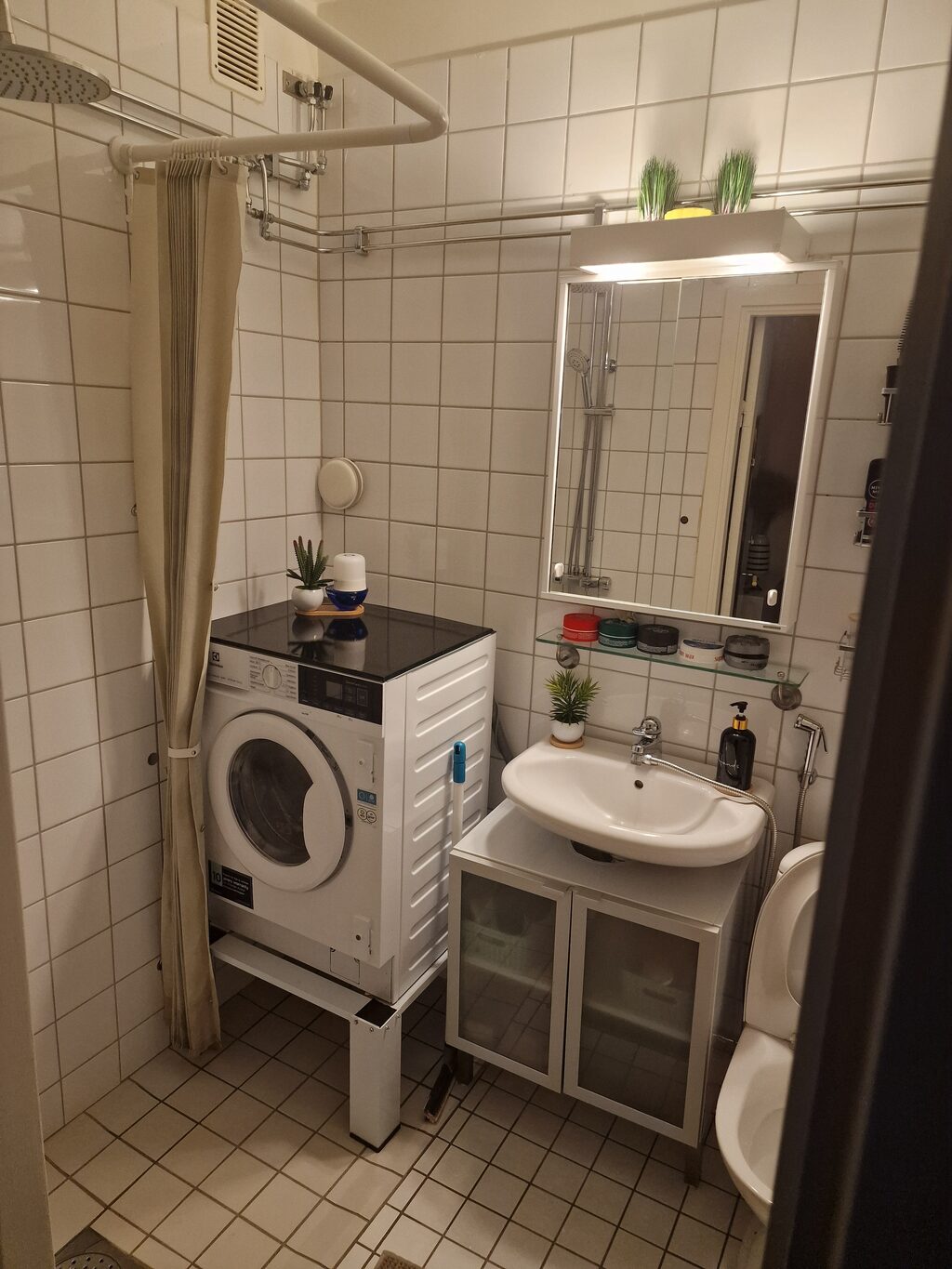 Lägenhetsbyte - Svalvägen 39