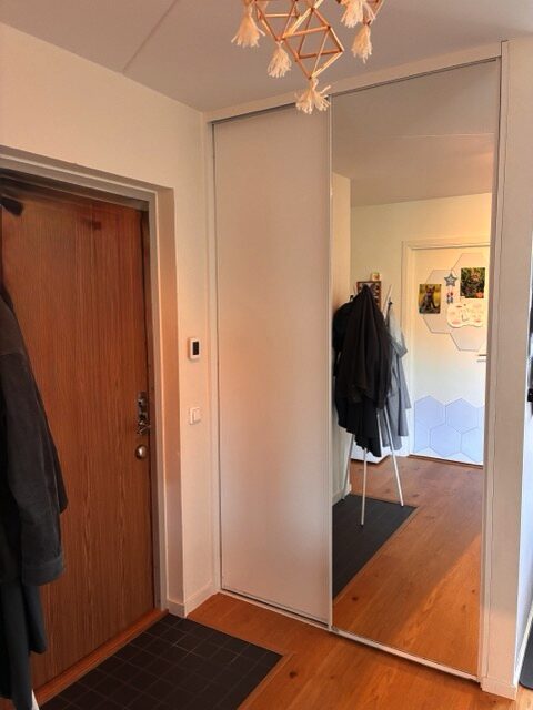 Lägenhetsbyte - Hårdvallsgatan 38