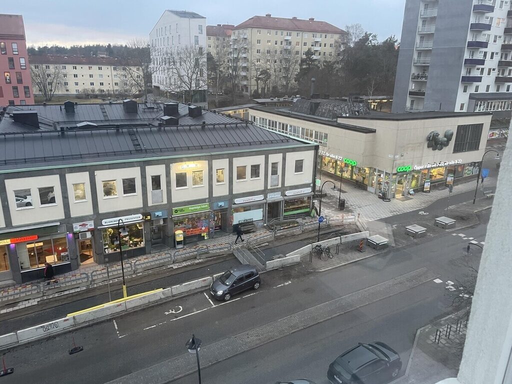 Lägenhetsbyte - Lingvägen 121