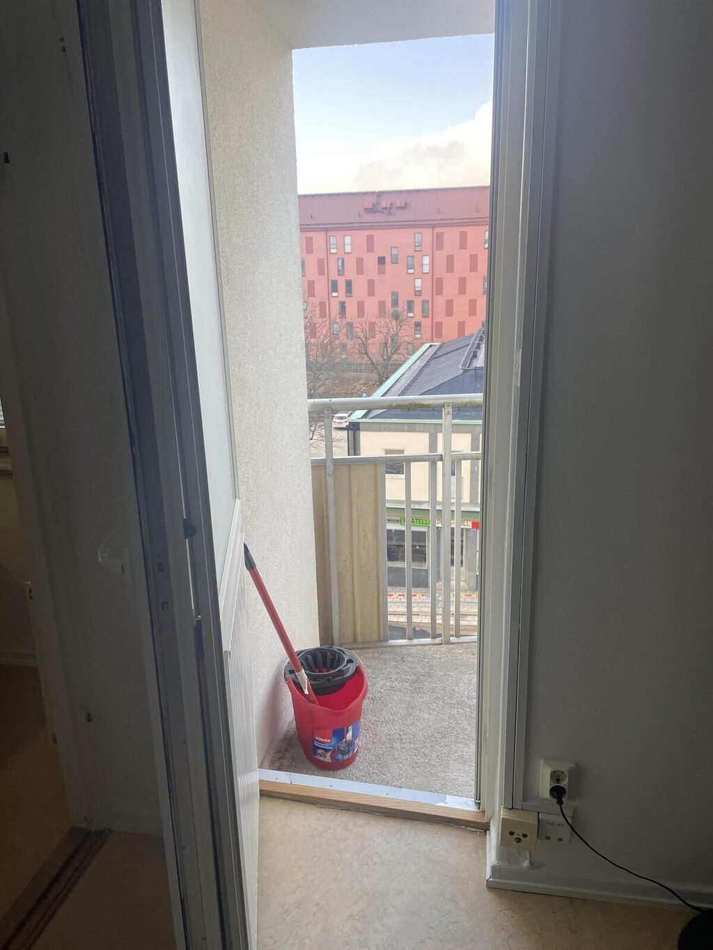 Lägenhetsbyte - Lingvägen 121