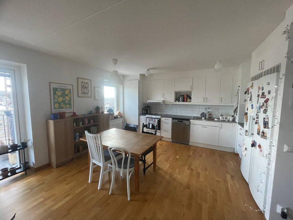 Lägenhetsbyte - Trollesundsvägen 98