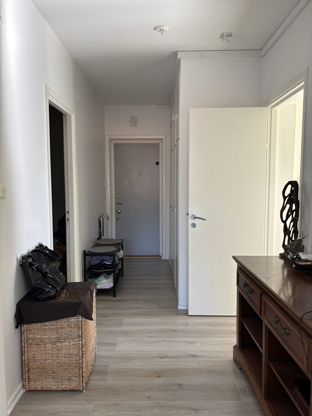 Lägenhetsbyte - Svalvägen 33