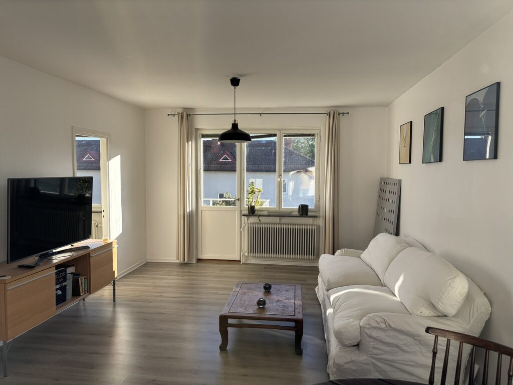 Lägenhetsbyte - Svalvägen 33