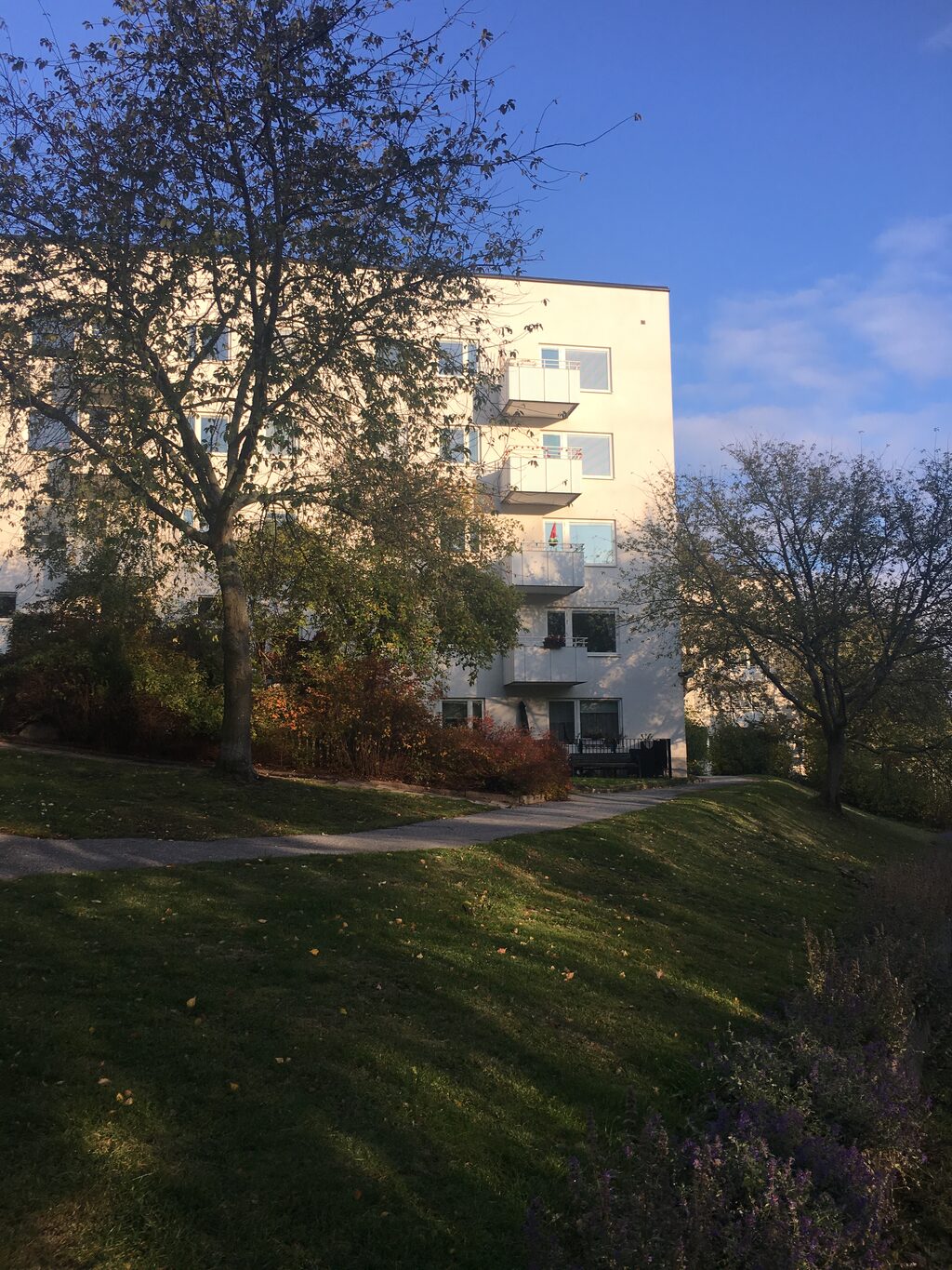 Lägenhetsbyte - Ekensbergsvägen 100