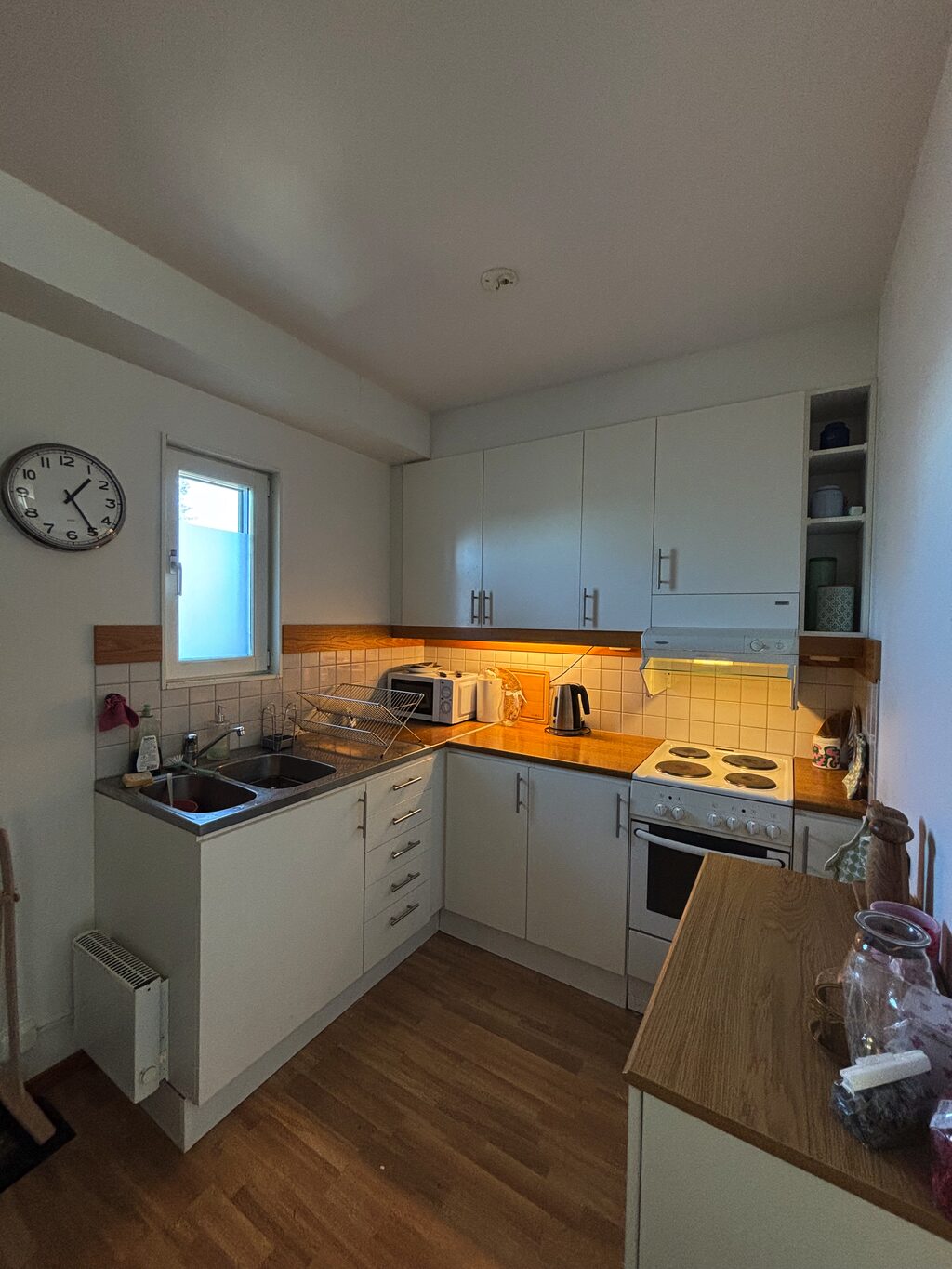 Lägenhetsbyte - Helgesons väg 12