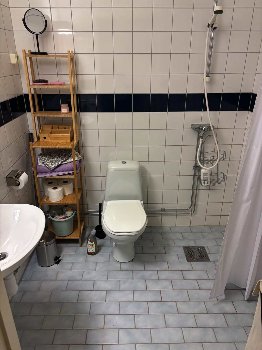 Lägenhetsbyte - Helgesons väg 12