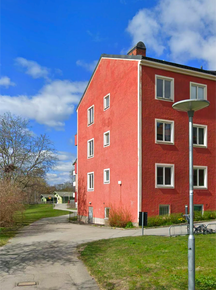 Rusthållarevägen 8