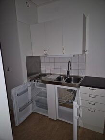 Syster Estrids gata 6