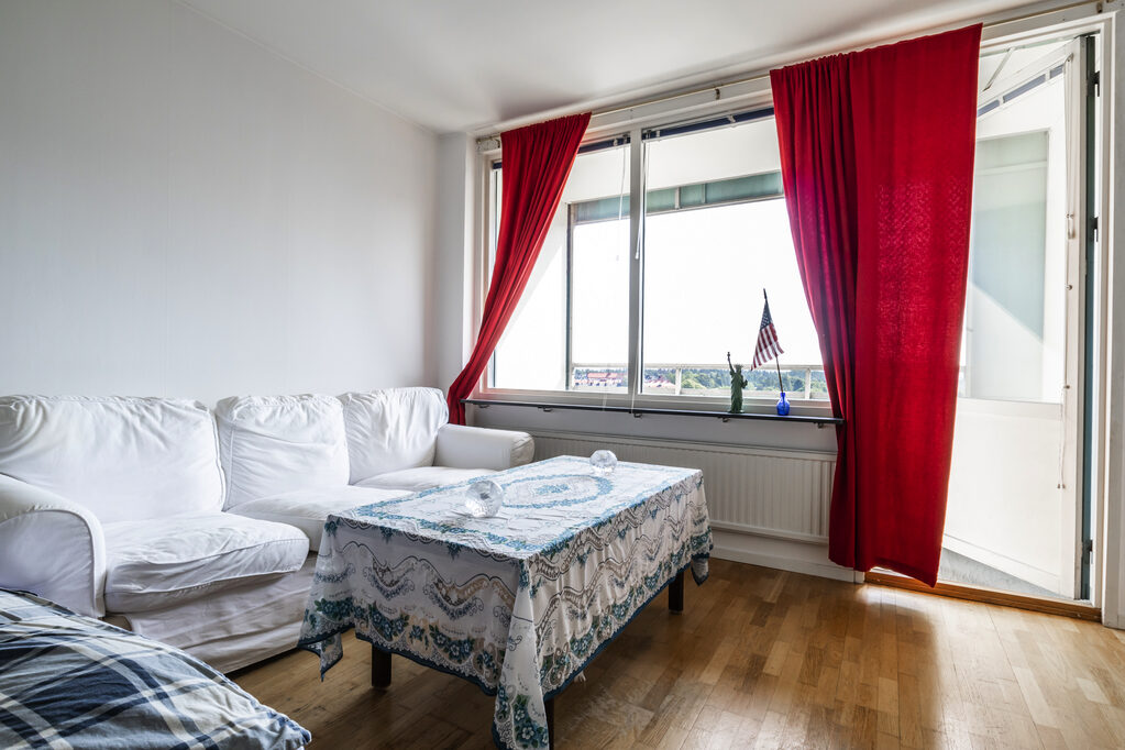 Lägenhetsbyte - Hagalundsgatan 35, Solna, Sweden